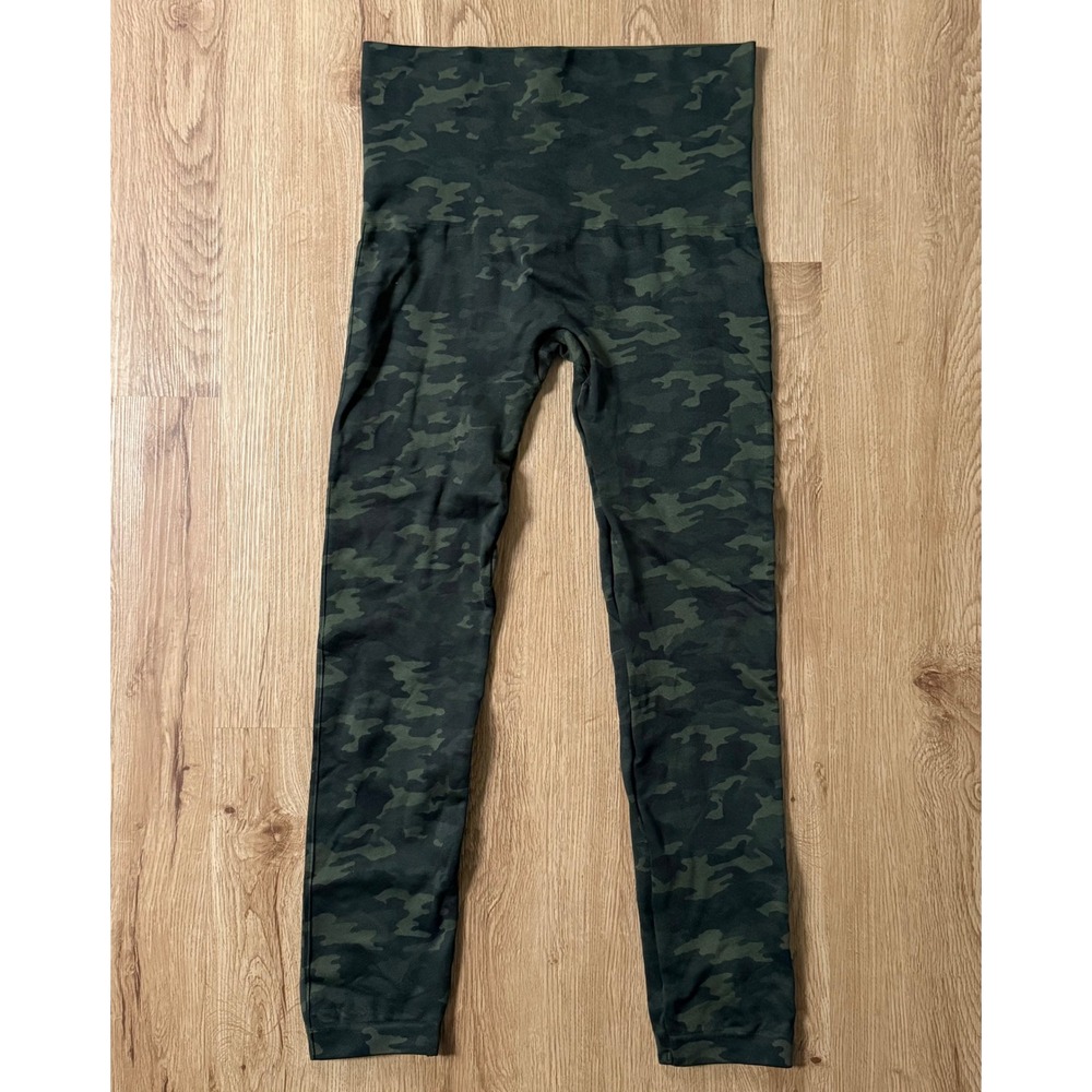 Spanx Look at Me Now Seamless Slimming Ankle Leggings Green Camouflage Size 1X